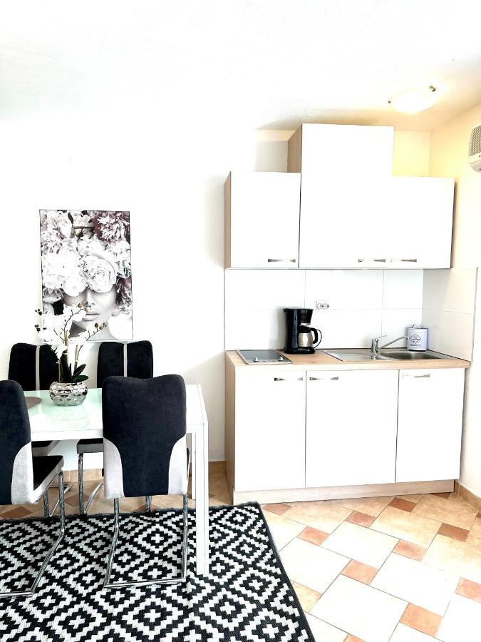 Apartments Imperium Trogir Exterior photo