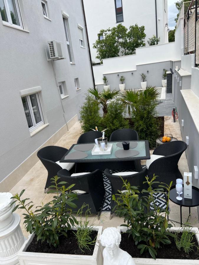 Apartments Imperium Trogir Exterior photo