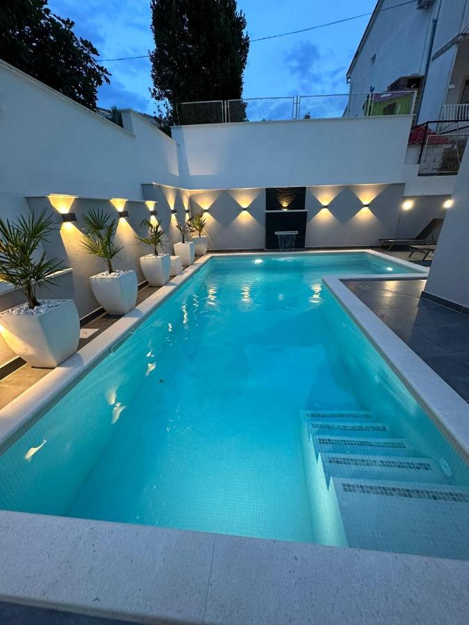 Apartments Imperium Trogir Exterior photo
